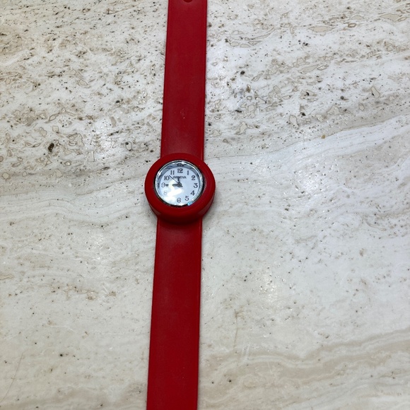 Geneva Red Slap Band Watch - Picture 1 of 5